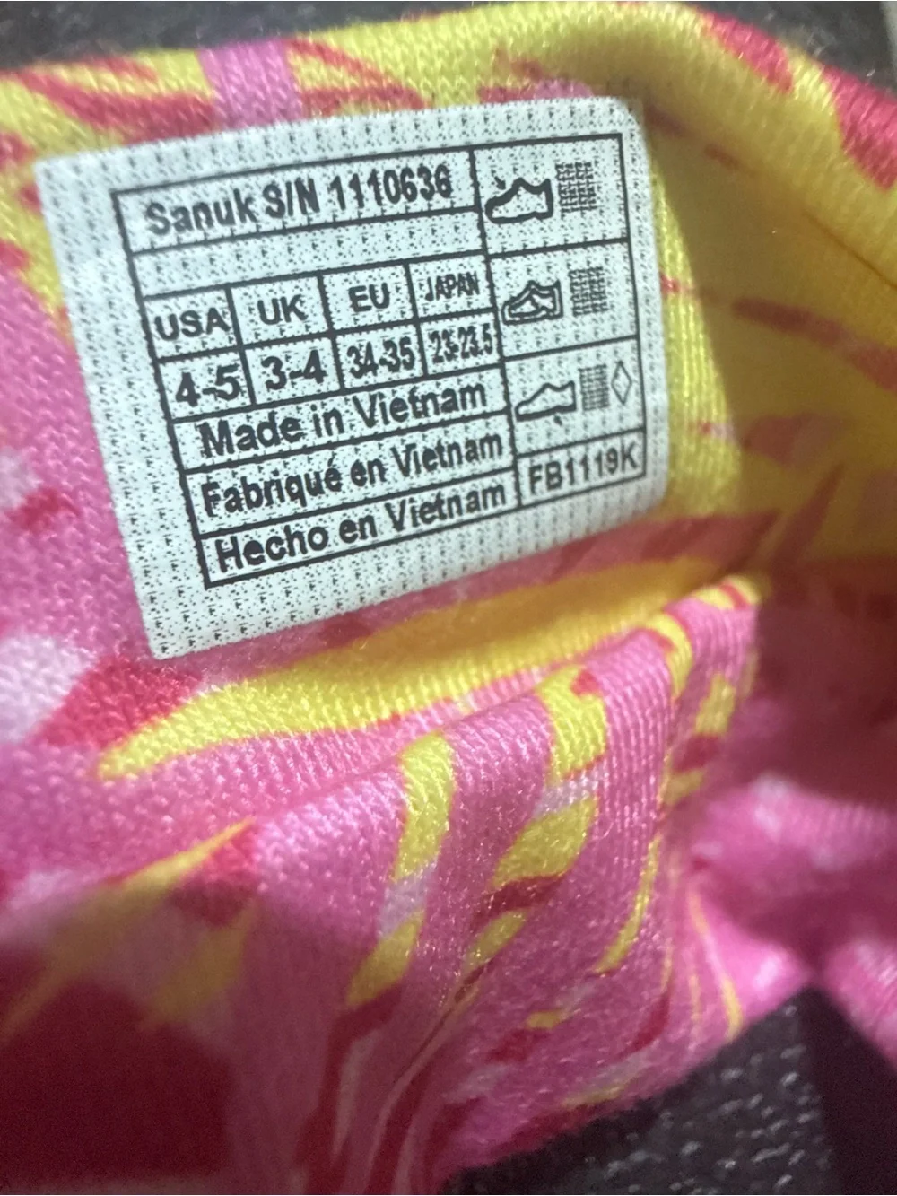 Sanuk Yoga Sling Sandals Size-4-5 Tropical Print